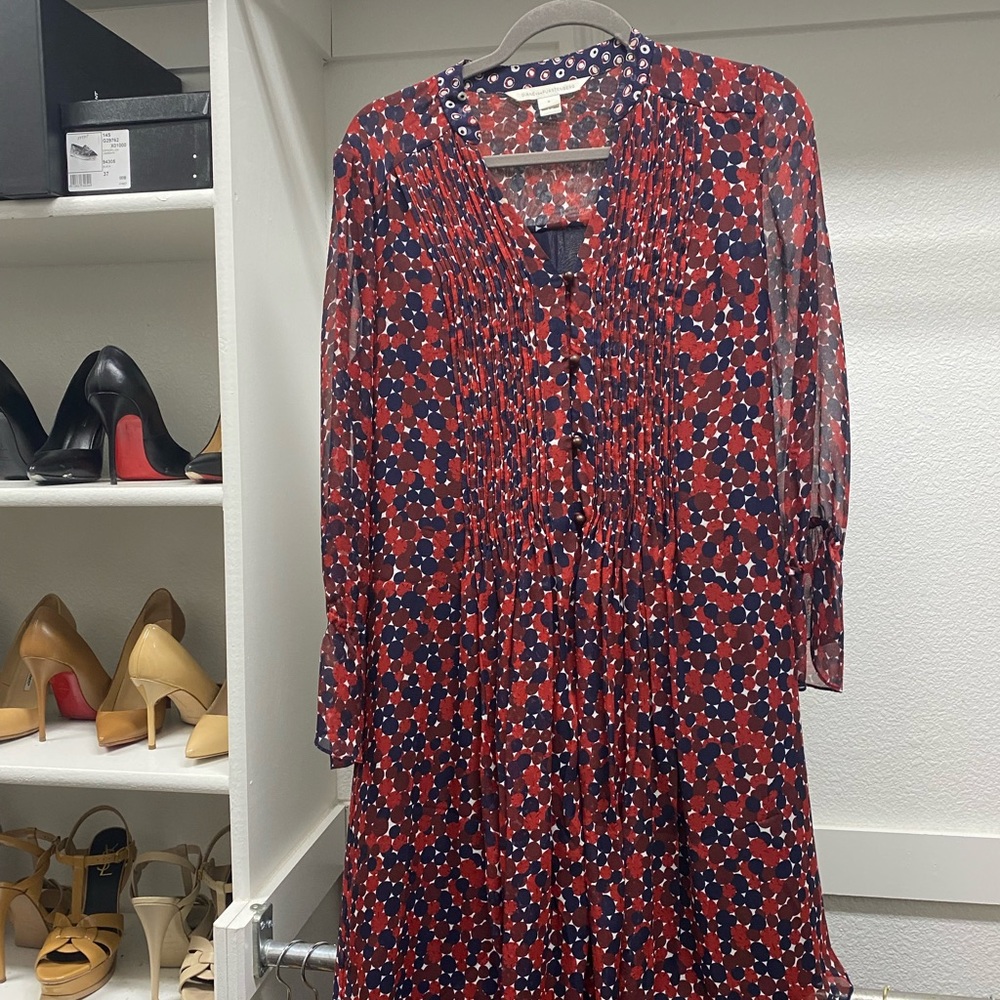 Beautiful flowy DVF dress - Picture 3 of 3